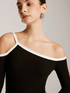 COMMENSE Asymmetrical Contrast Strap Slim Top* T-shirts|Tops