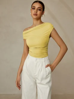 COMMENSE Asymmetrical Neck Sleeveless T-Shirt* T-shirts|Tops