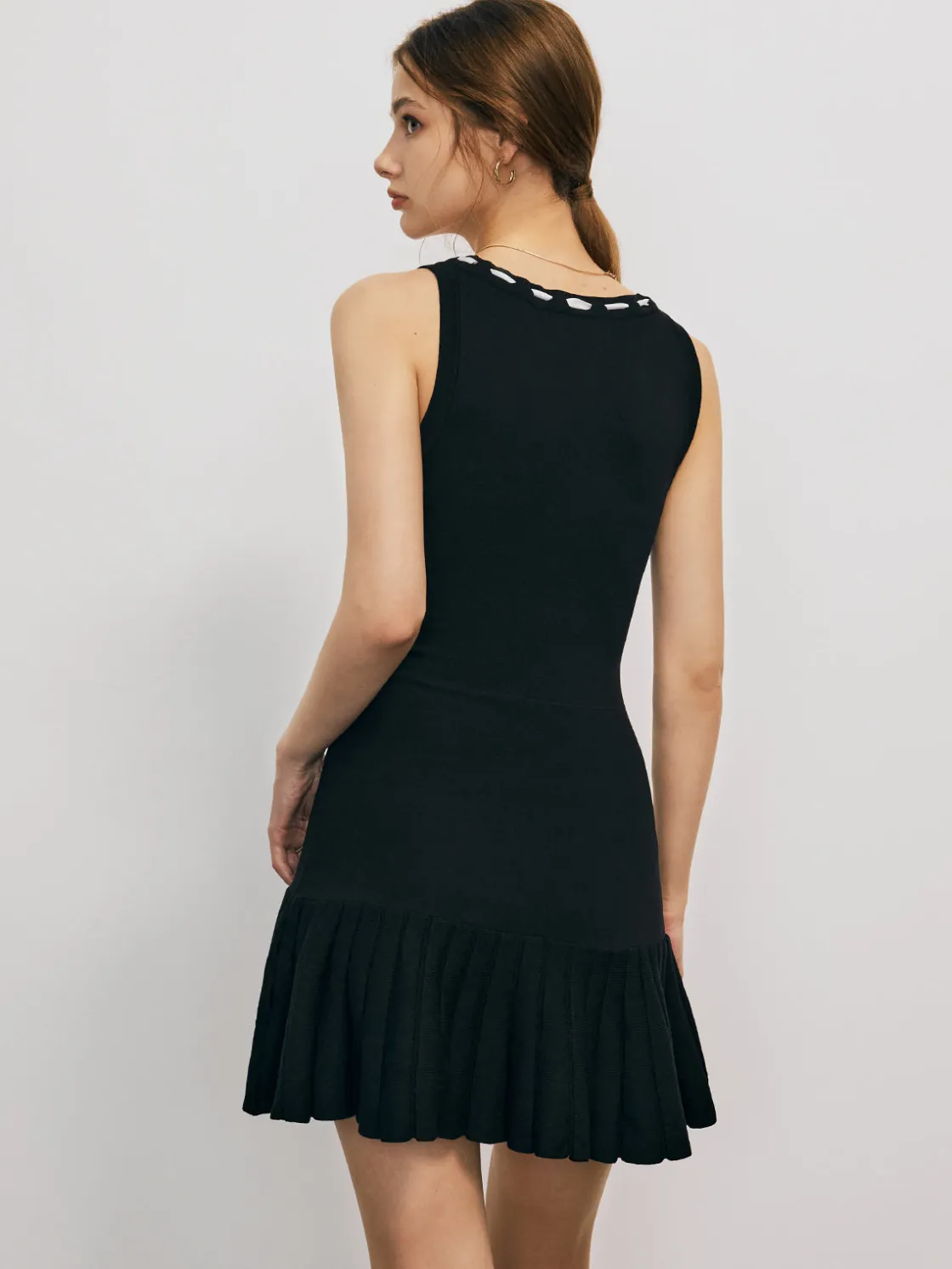 COMMENSE Bow Decor Pleated Short Dress* Black Dresses|Sweater Dresses