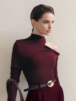 COMMENSE Cold-Shoulder Twist Slim T-Shirt* T-shirts|Matching Sets