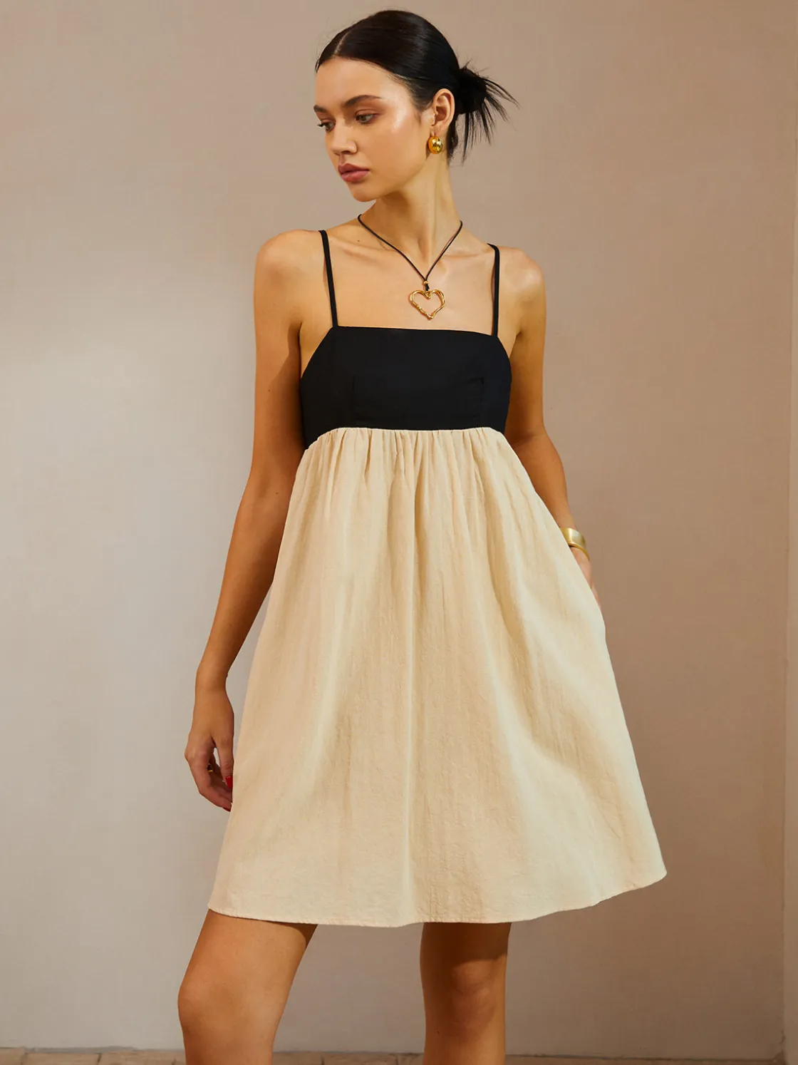 COMMENSE Color Block Backless Spaghetti Strap Short Dress* Casual Dresses|Vacation Dresses
