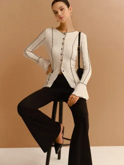 COMMENSE Contrast Lettuce Trim Button Slit Top* Tops