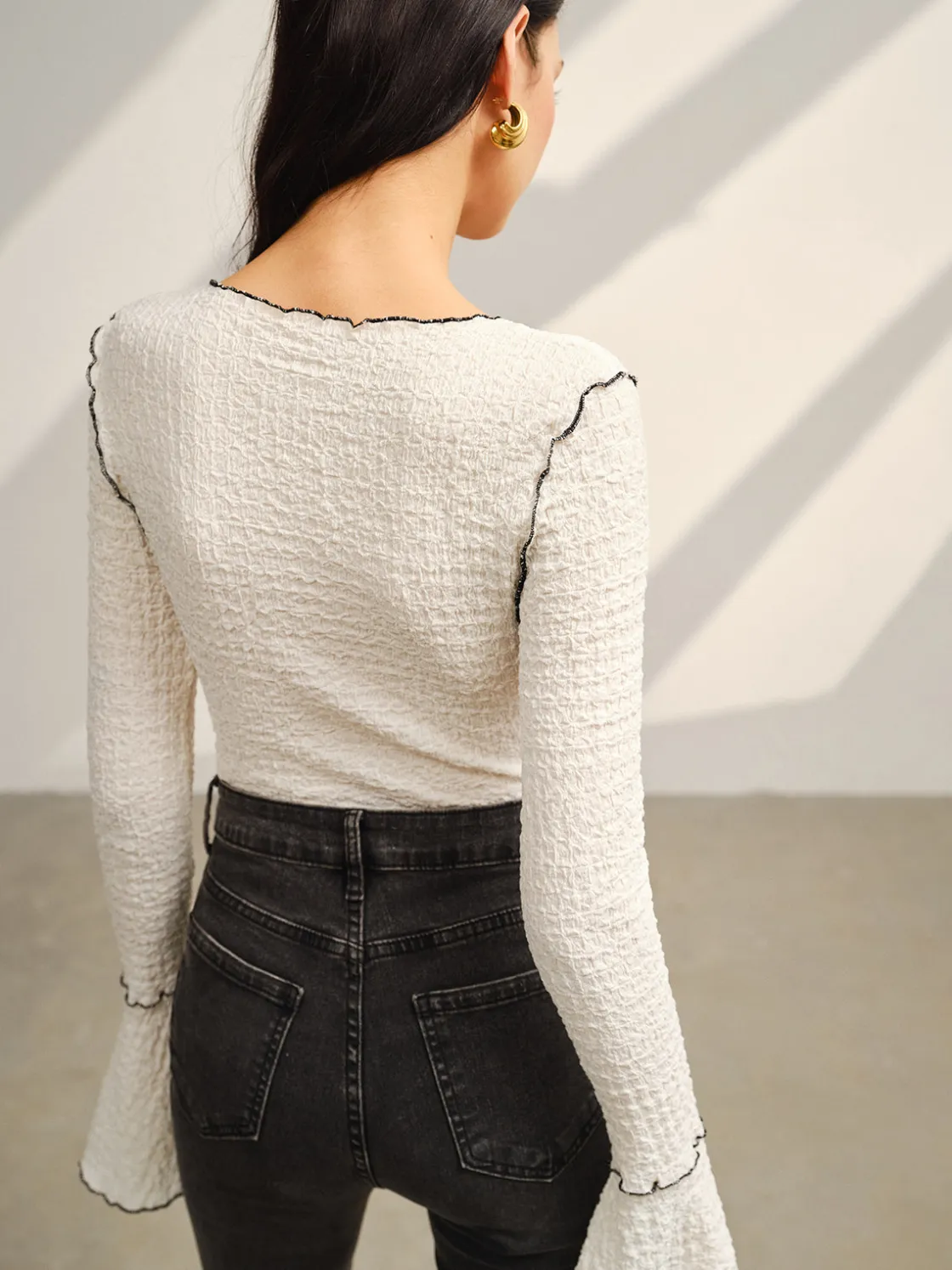 COMMENSE Contrast Piping Bell Sleeve T-Shirt* T-shirts|Tops