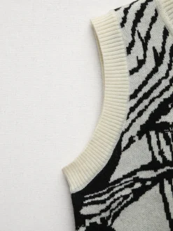 COMMENSE Contrast Trim Floral Sweater Vest* Sweater Vests|Sweaters & Cardigans