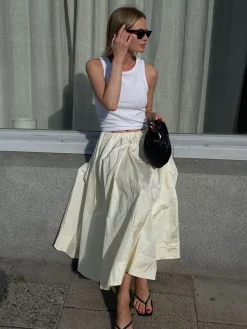 COMMENSE Creamy Leisure Midi Skirt* Skirts|Bottoms