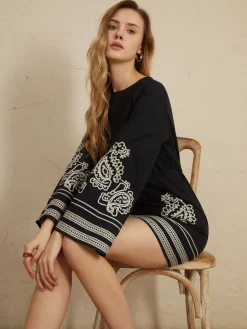 COMMENSE Delicate Embroidery Bell Sleeve Short Dress* Black Dresses|Casual Dresses