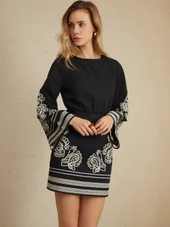COMMENSE Delicate Embroidery Bell Sleeve Short Dress* Black Dresses|Casual Dresses