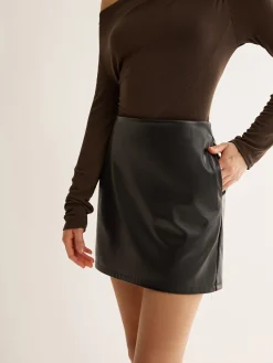 COMMENSE Faux Leather Pockets Mini Skirt* Skirts|Bottoms