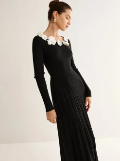 COMMENSE Floral Decor Pleated Sweater Dress* Black Dresses|Sweater Dresses