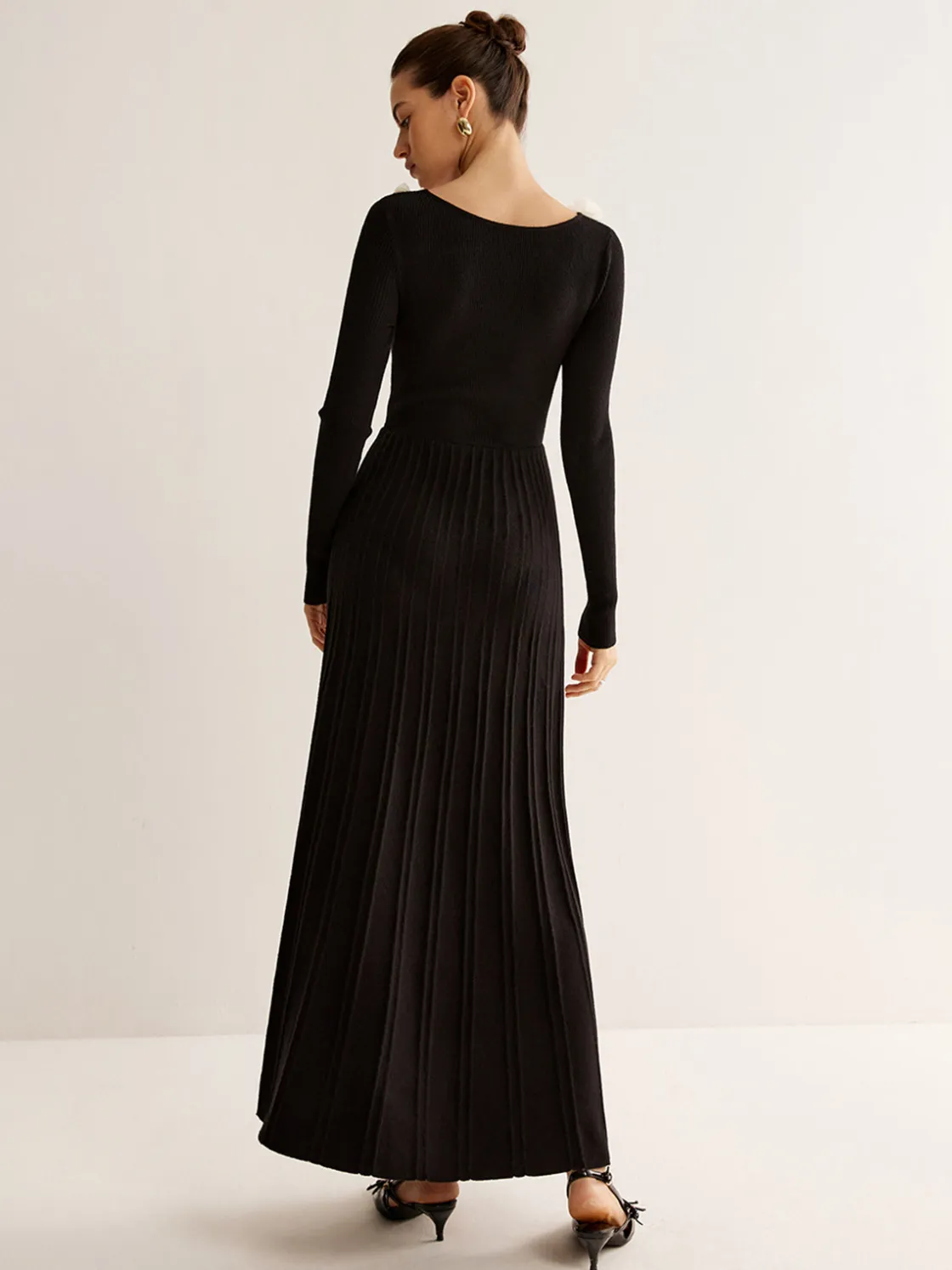 COMMENSE Floral Decor Pleated Sweater Dress* Black Dresses|Sweater Dresses