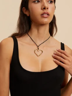 COMMENSE Hollow Out Love Heart Necklace* Necklaces|Accessories