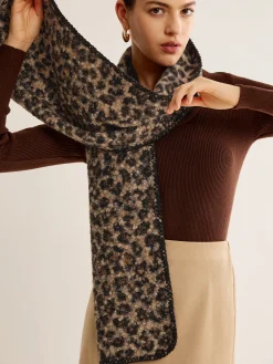 COMMENSE Leopard Printed Minky Scarf* Accessories