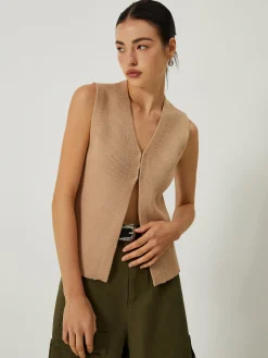 COMMENSE Main Character Rib Sweater Vest* Sweater Vests|Sweaters & Cardigans