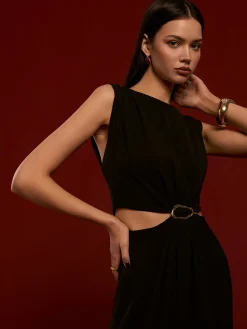 COMMENSE Metal-Ring Cutout Pleated Dress* Black Dresses|Casual Dresses