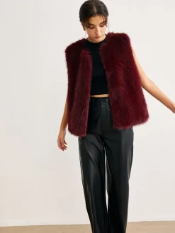 COMMENSE Minimalist Faux Fur Vest* Outerwear|Vests