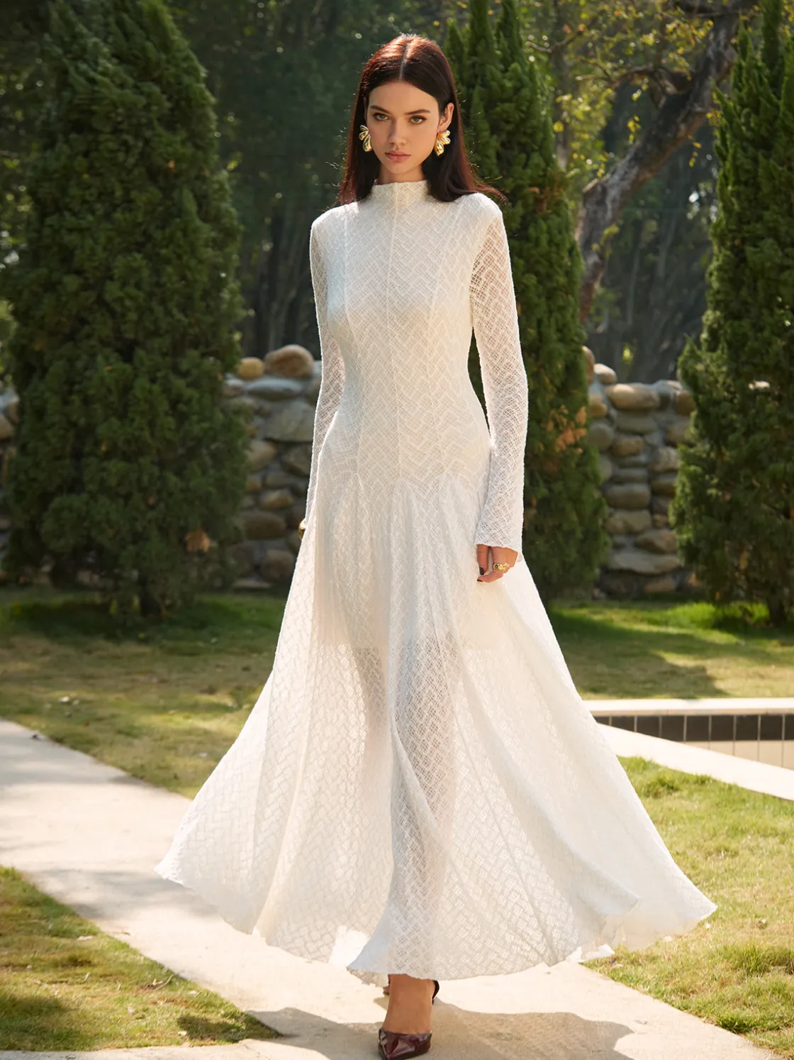 COMMENSE Mock Neck Lace Flowy Long Dress* Dresses