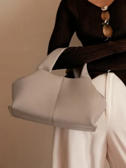 COMMENSE Plain Detailed Dumpling Bag* Bags|Accessories