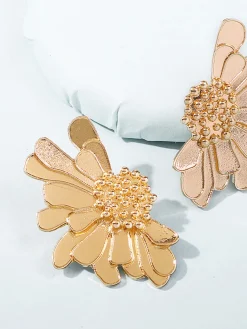 COMMENSE Retro Alloy Flower Earrings* Earrings|Accessories