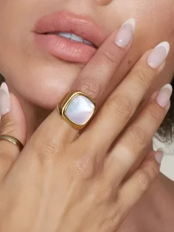 COMMENSE Square Shell Signet Ring* Rings & Bracelets|Accessories