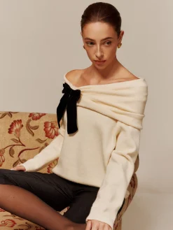 COMMENSE Velvet-Bow Off-Shoulder Ruched Sweater* Sweater Tops|Sweaters & Cardigans