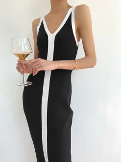 COMMENSE V-Neck Monochrome Long Dress* Black Dresses|Sweater Dresses